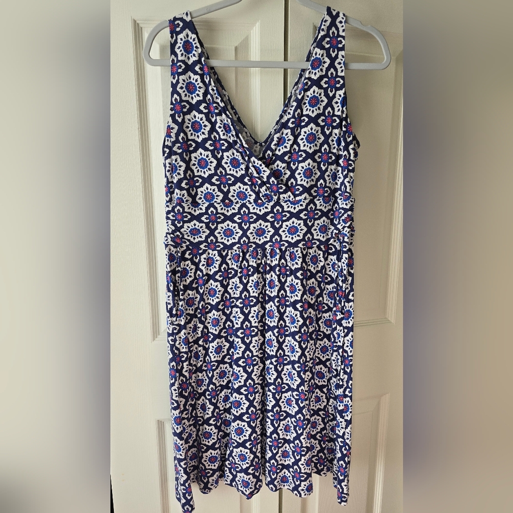 Boden Navy, White & Pink Floral-Print Midi Dress